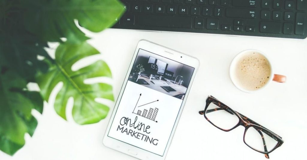 Comment bien présenter son CV d’expert en marketing digital?